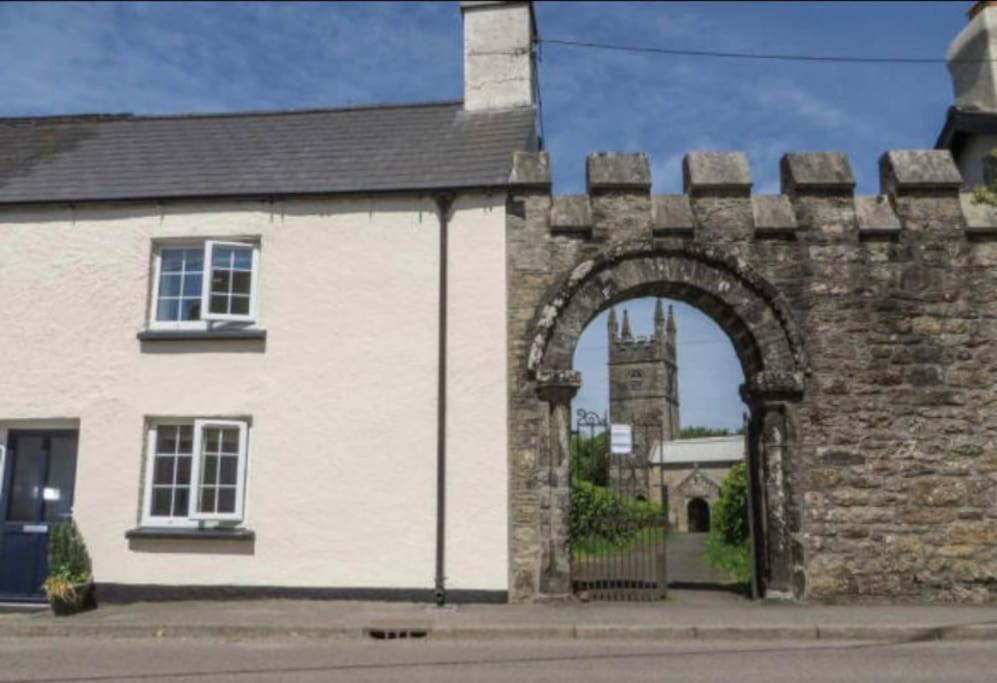 Church Gate Cottage - Bridestowe Exterior foto
